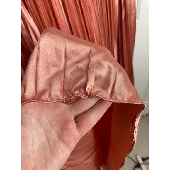 NWT Mac Duggal PLUNGE NECK PLEATED EVENING GOWN, Rose Gold, Sz 2, #49039 - Picture 9 of 9